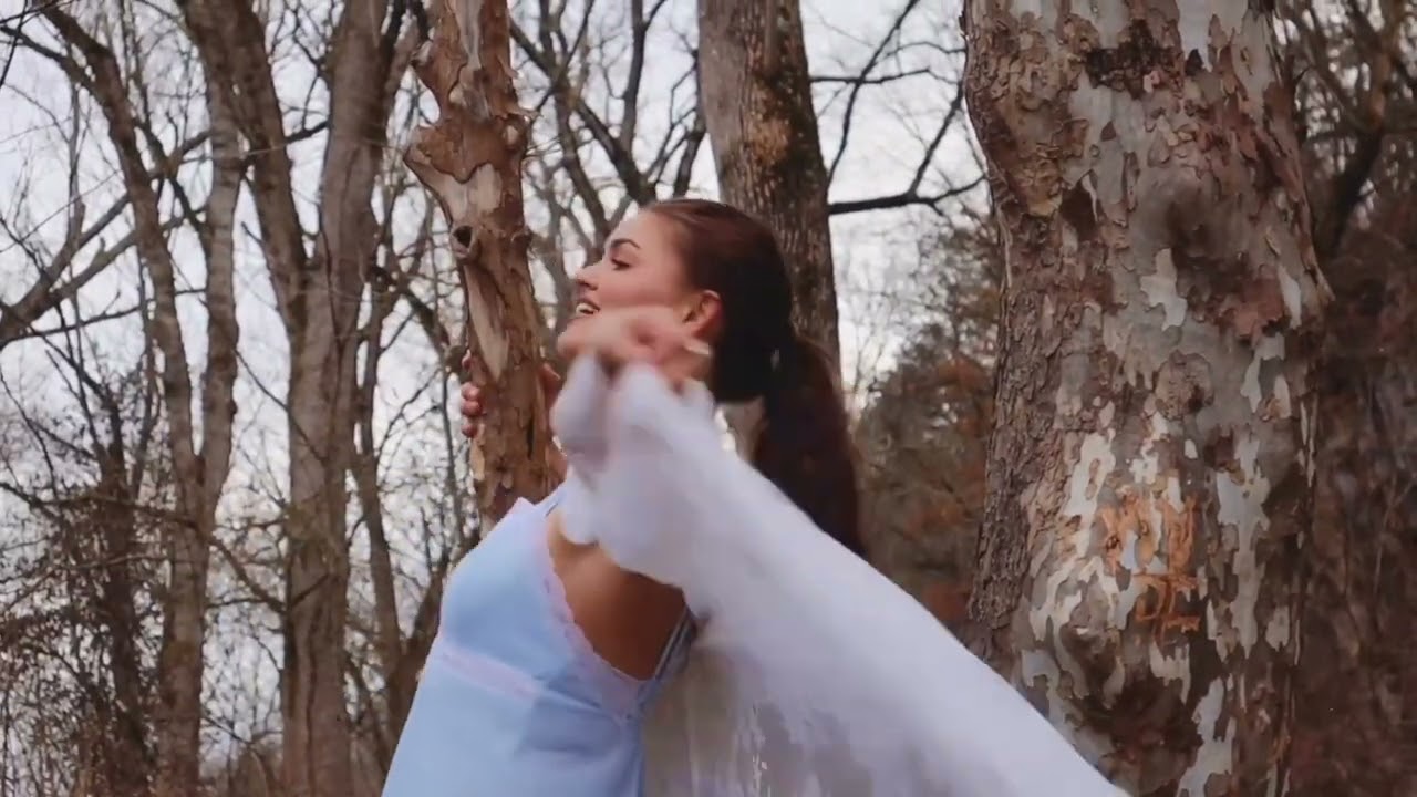 Keller Rae - Young Hearts Run Free