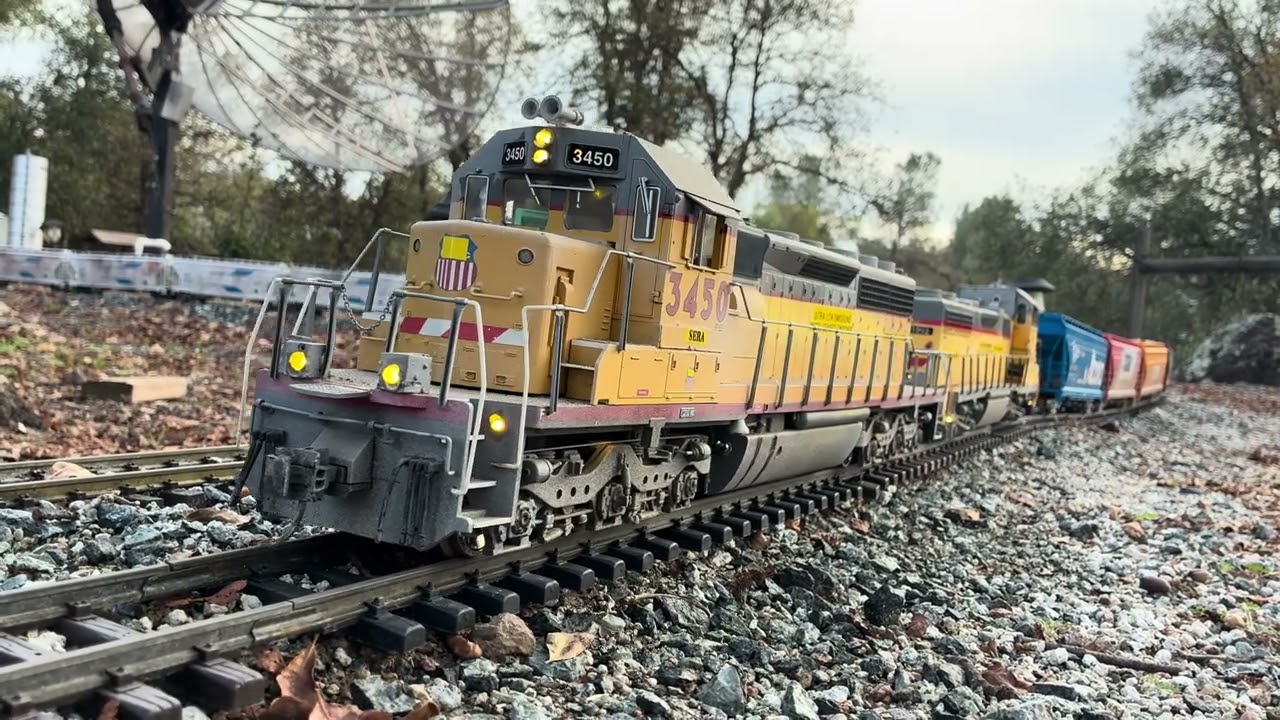 An Afternoon Switching The Oakdale Trans-Loading Facility (G Scale)