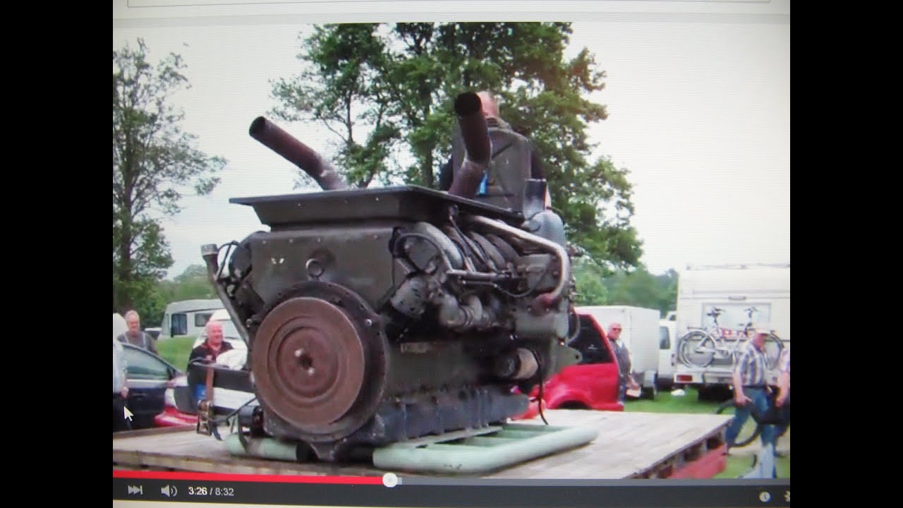 M47 Army Tank engine 12 cyl Cold Start !! Oldtimer markt Bockhorn 2015