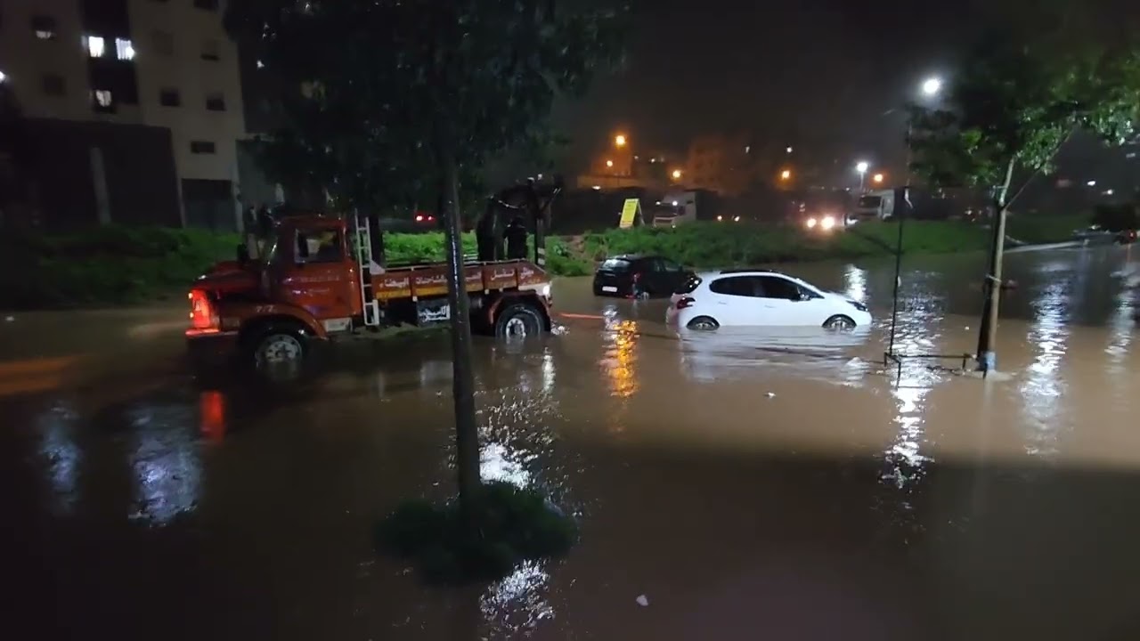غرق سيارات بجماعة الشلالات 
