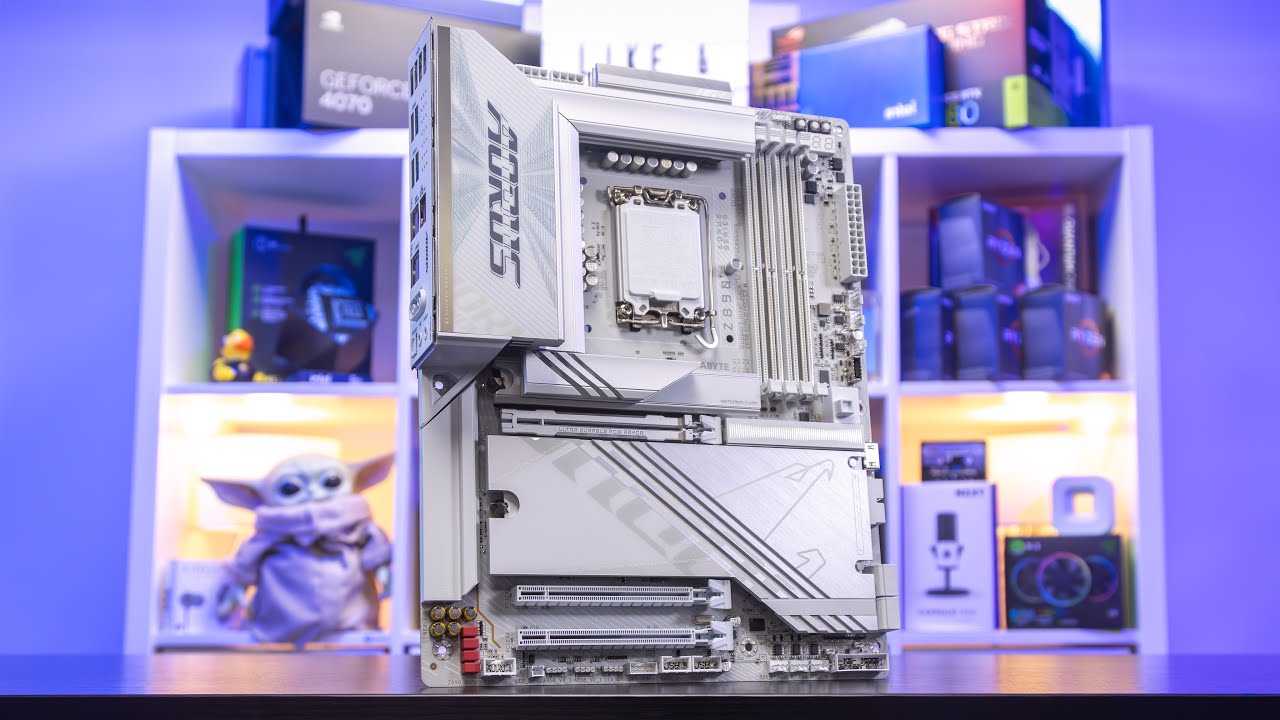 A STUNNING FEATURE-PACKED BOARD! - Z890 AORUS PRO ICE - Unboxing & Overview! [4K]
