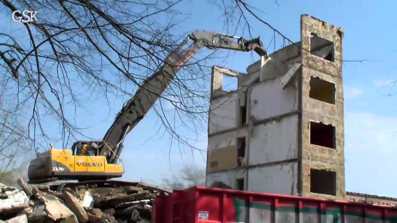 Abriss eines Wohnblocks
