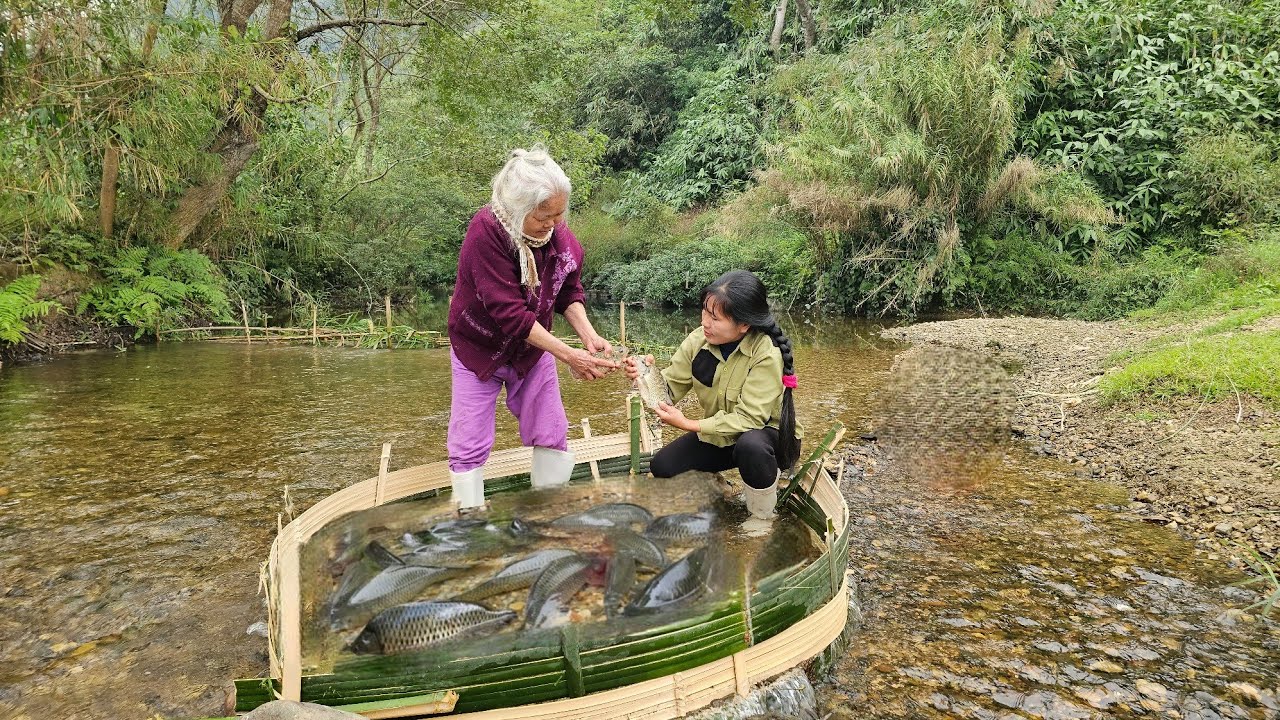 The poor old woman and the girl were very happy when they harvested a catch of stream fish.