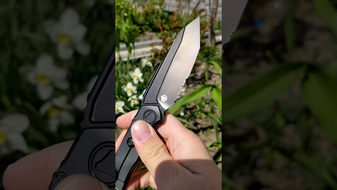 Microtech Anax Tanto partially serrated USA