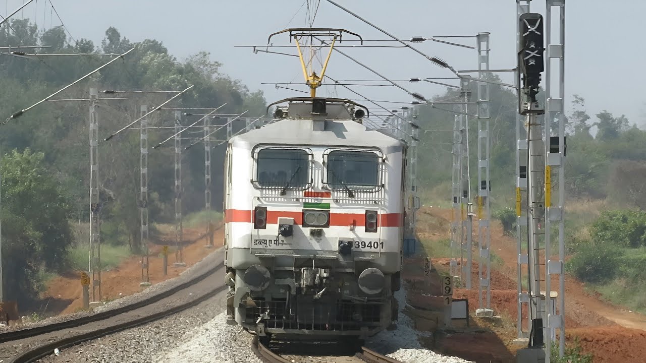 15 in 1 High Speed Diesel & Electric SUPERFAST trains on Bengaluru Hubballi line | Indian Railways 
