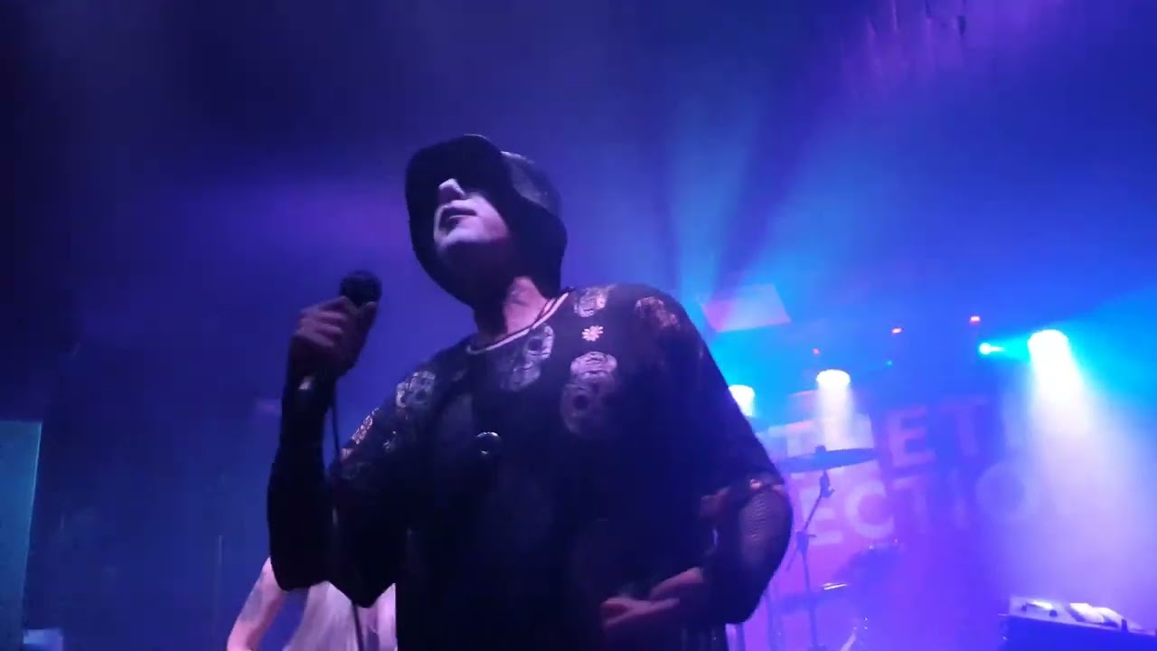 Aesthetic Perfection – Gods & Gold, S E X, Rhythm + Control (Live Budapest 2023, Robot)