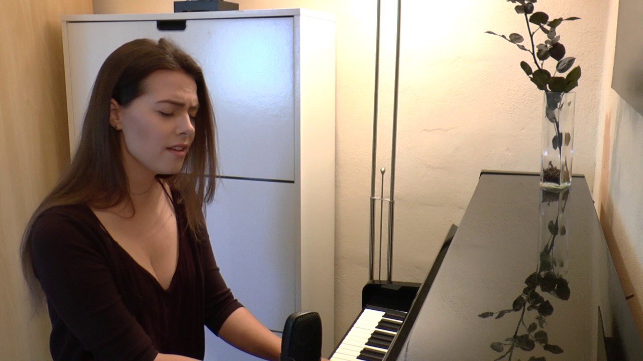 Thirty Seconds To Mars- Hurricane cover by Samira