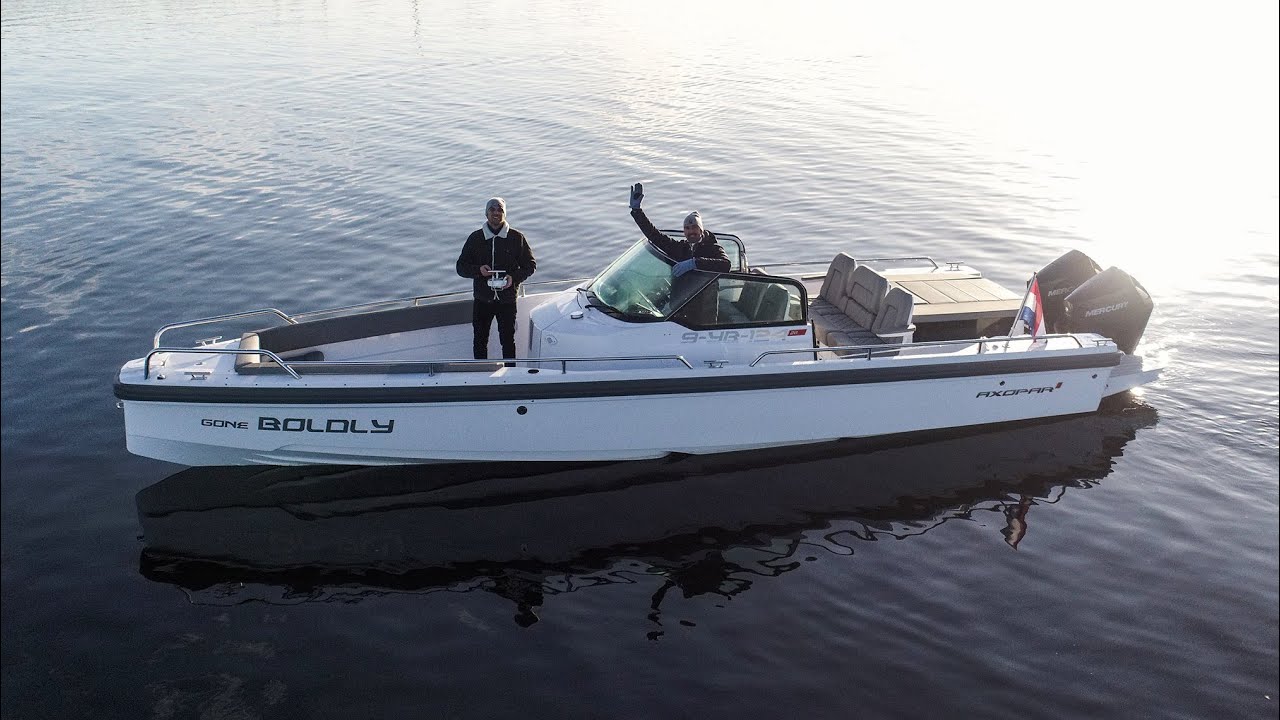 Axopar 28 2x 200 HP - Joystick Piloting review