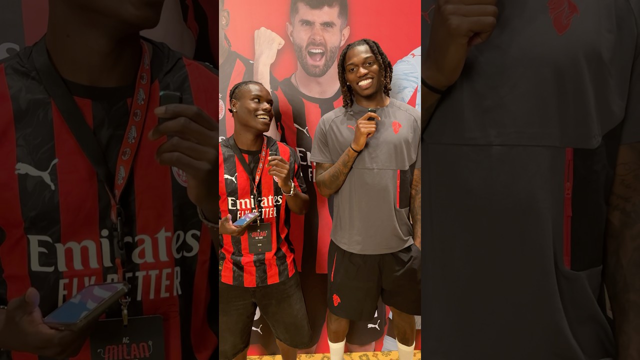 Il Giocatore Perfetto con Rafa Leao!🏄🏾&zwj;♂️ nuovo video con il Milan sul canale🔥  #rafaleao #milan