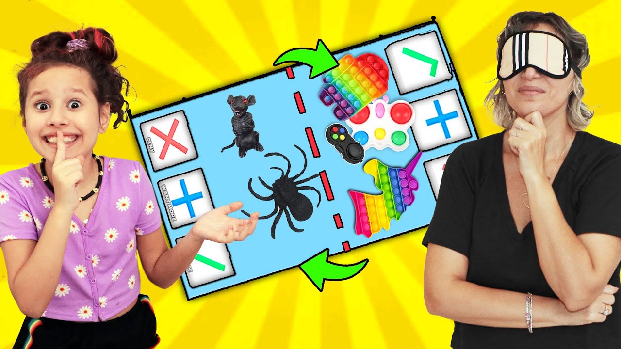 ROCANDO FIDGET TOYS SEM VER COM TROLLAGEM COM MINHA MÃE - Valentina