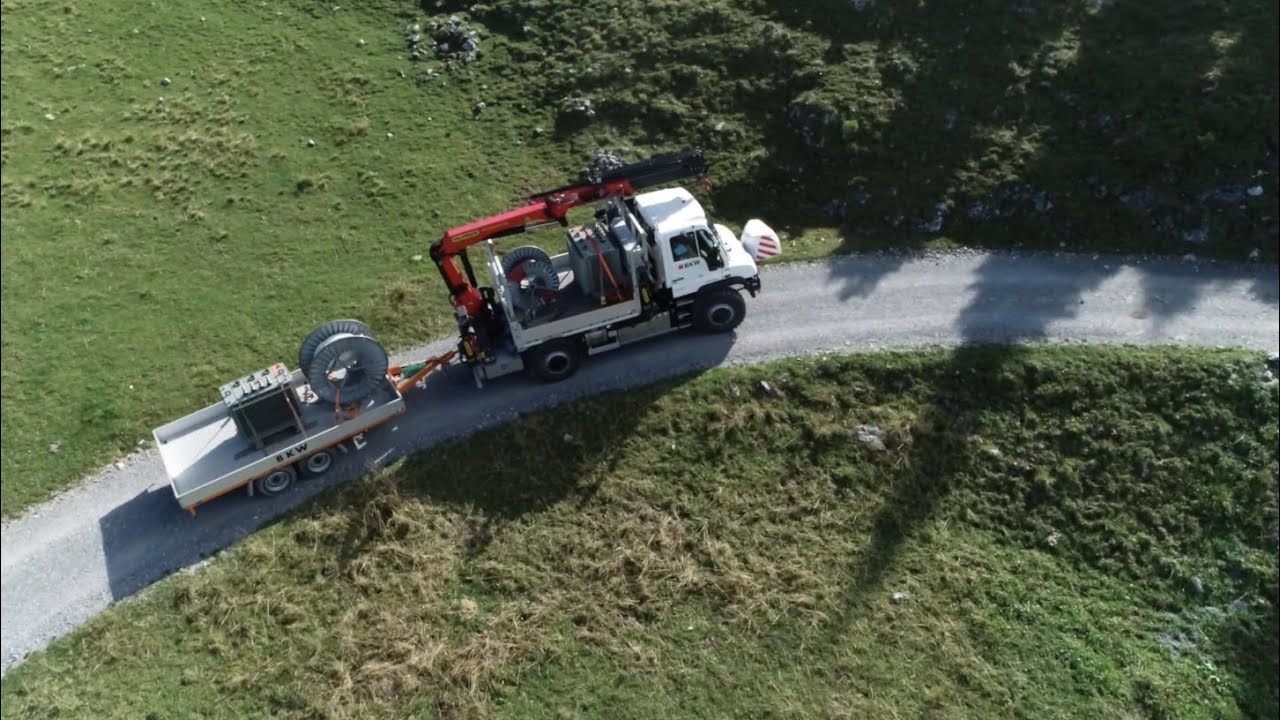 Kraneinsatz mit dem Unimog auf 1930m.ü.M.