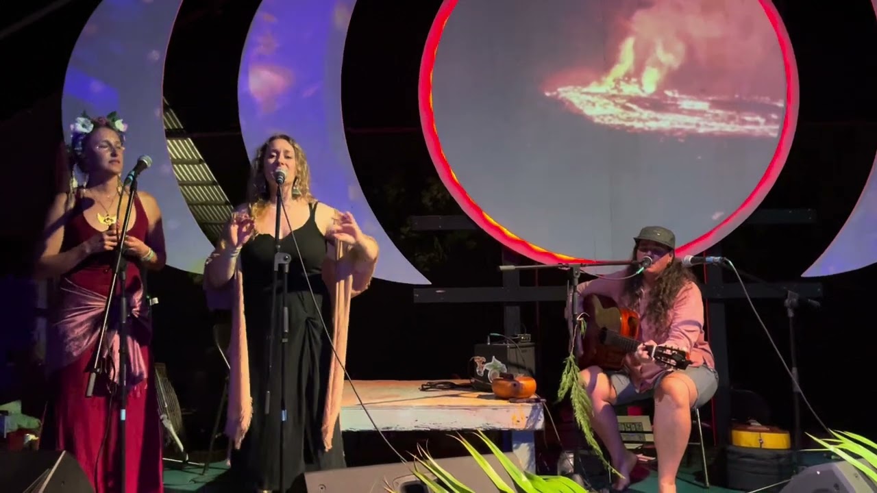 LIVE 'Starmap Blankets' clip @ ManaFest Puna, Hawai'i