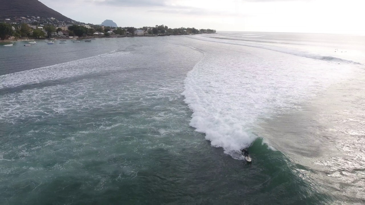 Tamarín Surf Spot Mauritius Island