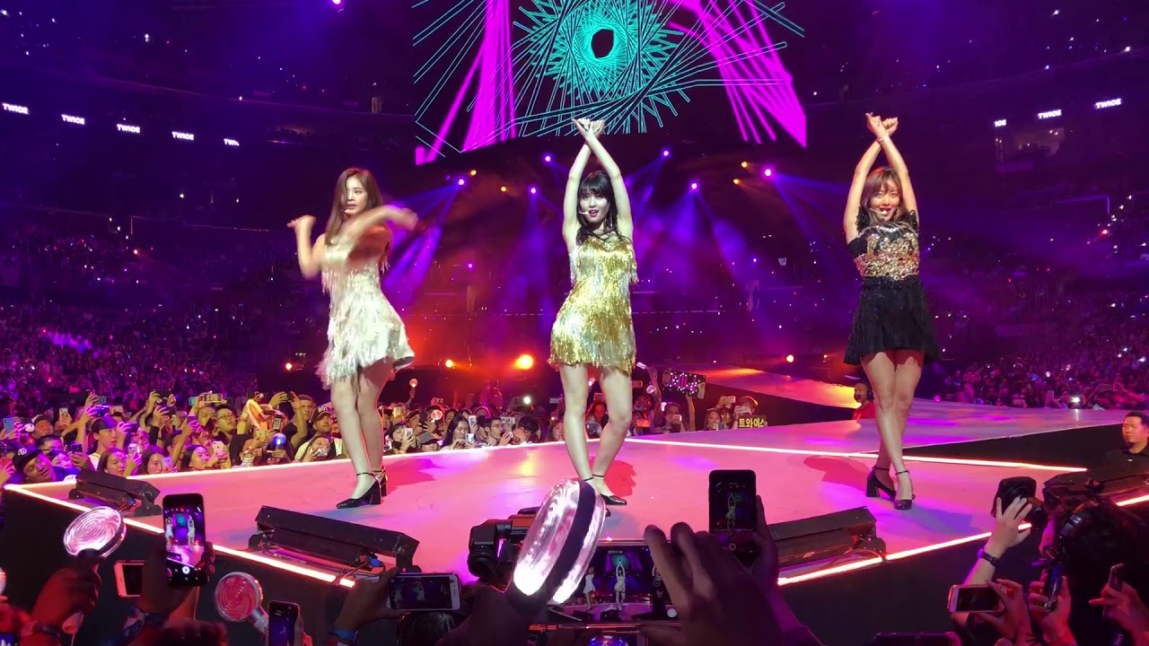 [180811] Twice, KCON 2018, LA - End of Time (Special Stage)