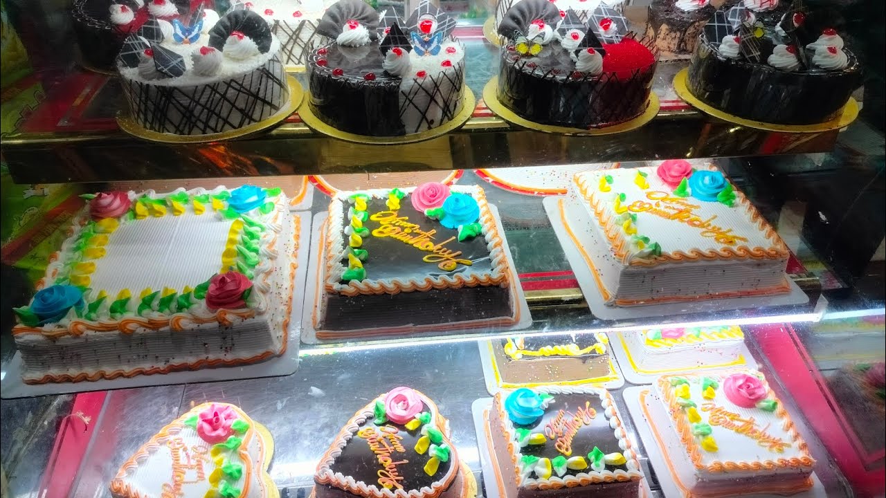 Rosh Sweets & Bakery.