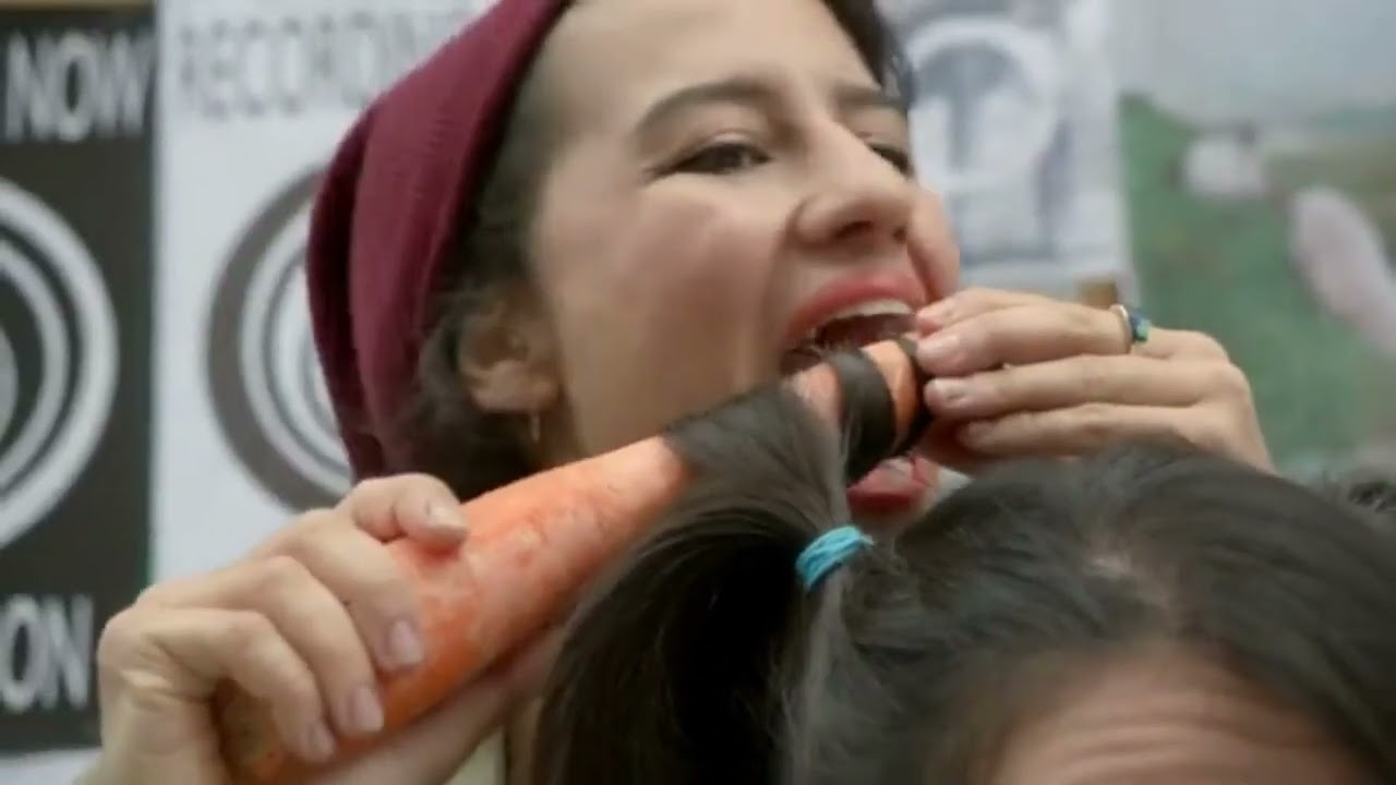 Broad City - Turning Abbi into Ilana