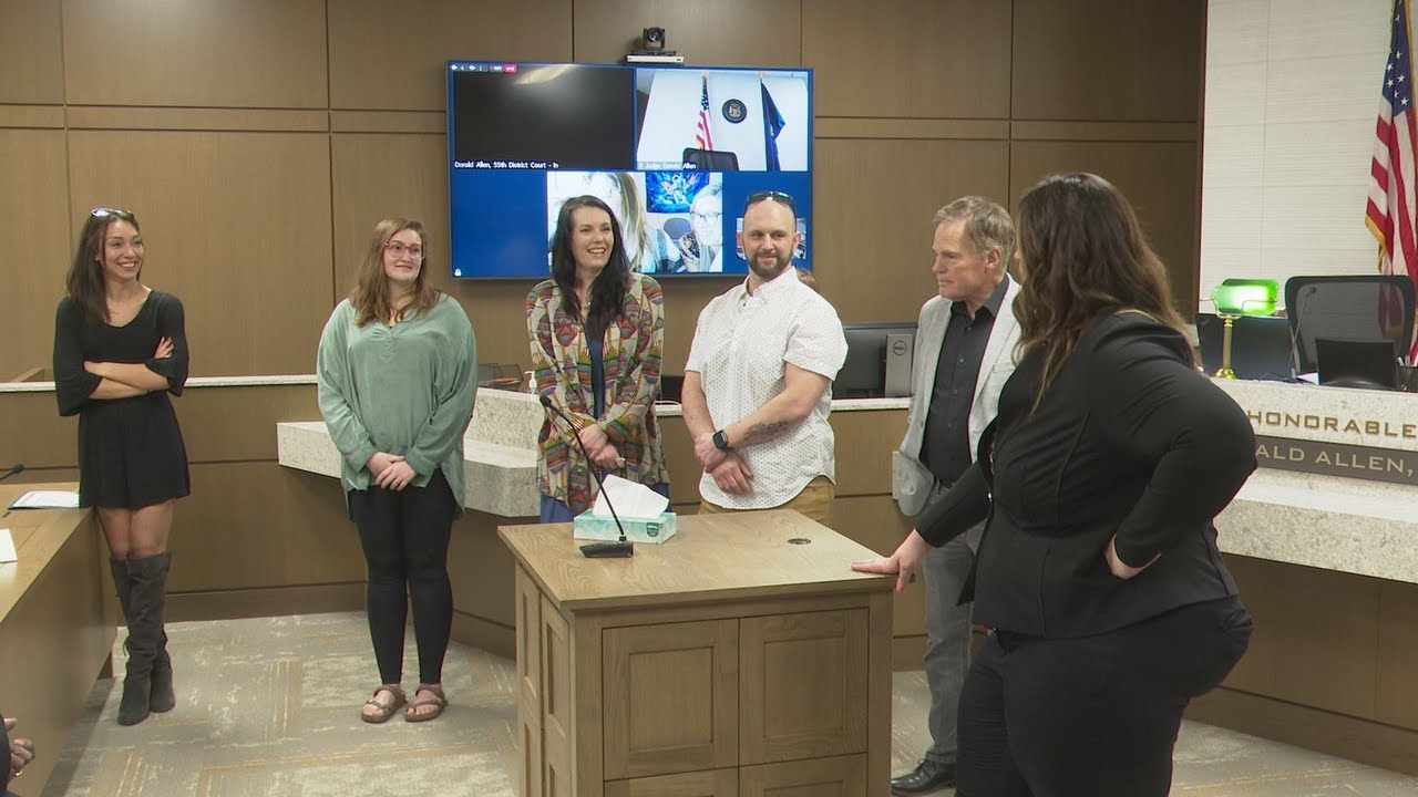 Ingham County District court celebrates sobriety court graduates