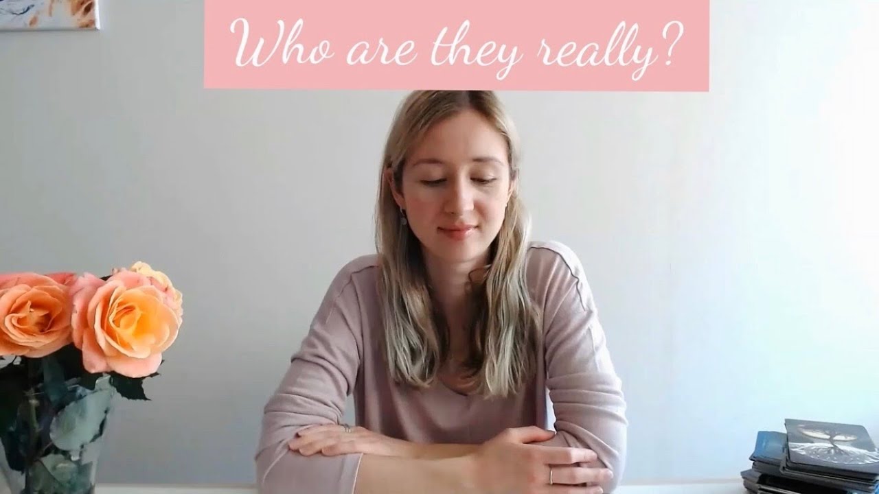 WHO ARE THEY REALLY? WHAT IS HIS/HER TRUE CHARACTER?🕊️/ Tarot Reading (Timeless)