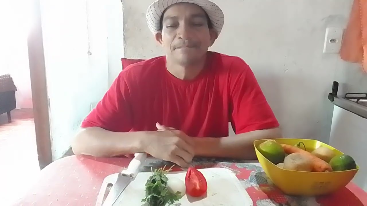 Que almoço seu hilton vai ser hoje?