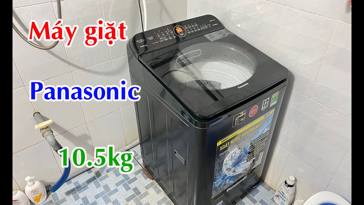 Giặt thử máy giặt Panasonic 10.5kg NA-FD10AR1 giá 10tr500