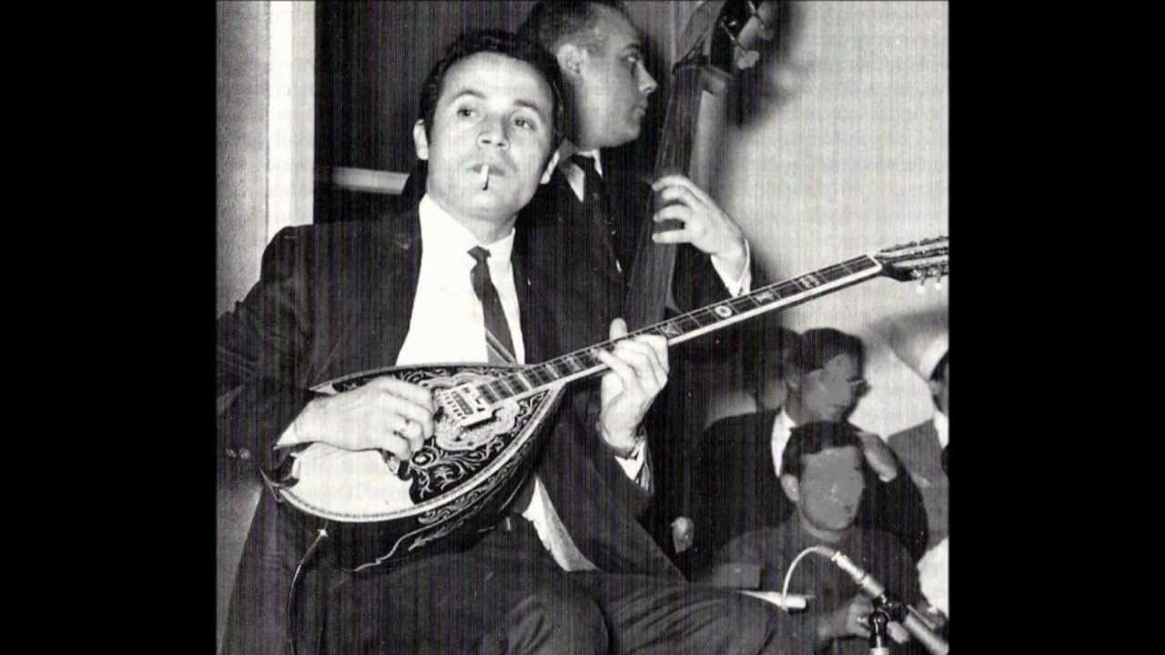 Μωραϊτης - Ταξίμι Πειραιώτικο (Το ραδίκι)