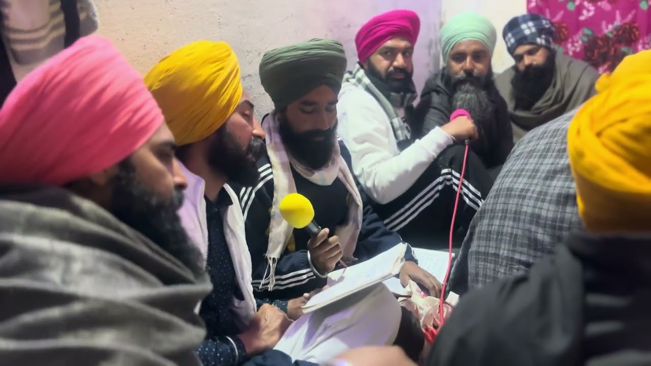 ਛੀਨੇ ਨਾਲ ਤੇਗ ਲਾ ਲਈ ਜਦ ਯਾਦ ਪੁੱਤਰਾ ਦੀ ਆਈ Dhan guru gobind singh ji