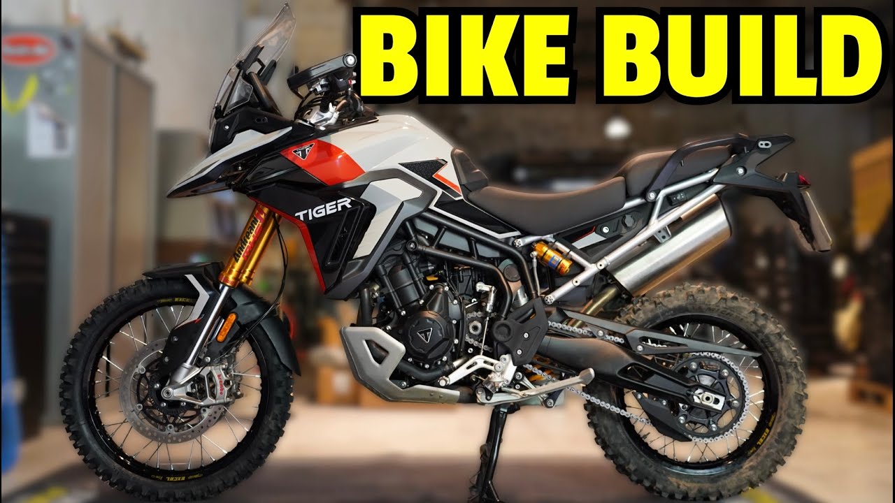 JONNY WALKER - WE HAD 3 HOURS TO BUILD MY TRIUMPH TIGER 900 FOR ROMANIACS