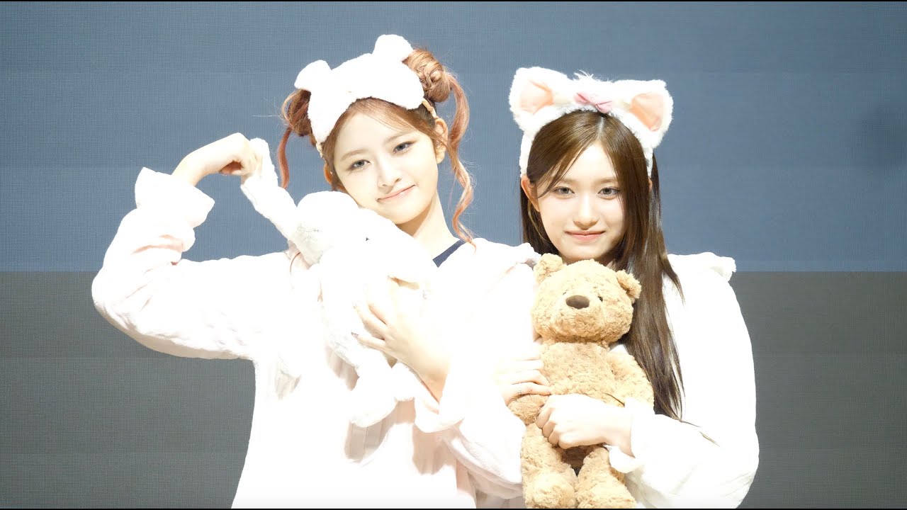 숙소에서의 자기 전 우당탕즈 모습은 이렇게 사랑스럽겠죠~? 😍 아이브 애플뮤직 팬싸인회. 231029. 