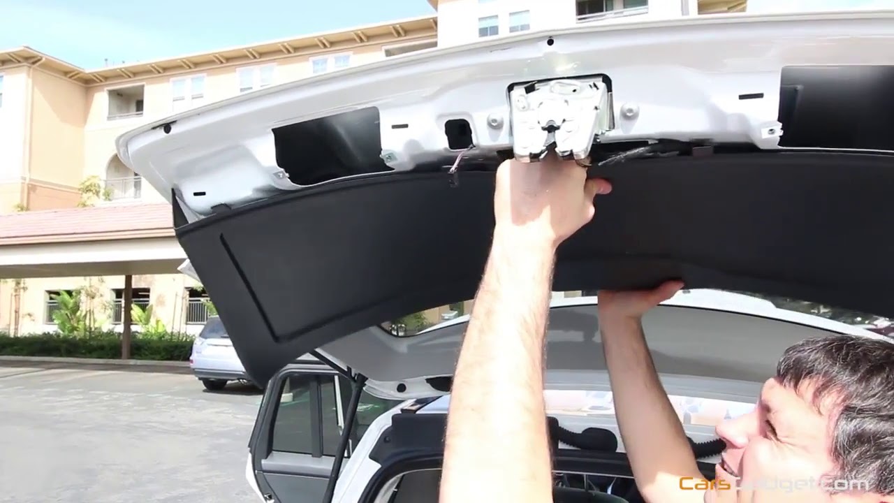 HOW TO INSTALL BACKUP CAMERA in Mercedes Benz GLK Aftermarket Rear View Camera for Mercedes w/NTG4.5