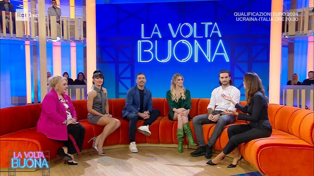 Serata magica per Rossella Erra, ballerina per una notte - La Volta Buona 20/11/2023