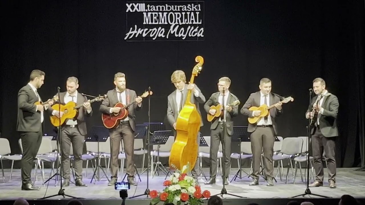 Orkestar Hrvoja Harkanovca - Slavonijo jedna, jedina