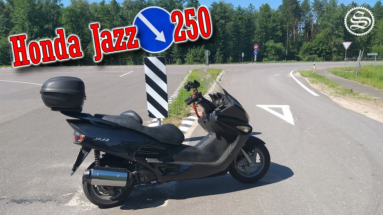 Большая японская табуретка. Honda Jazz 250