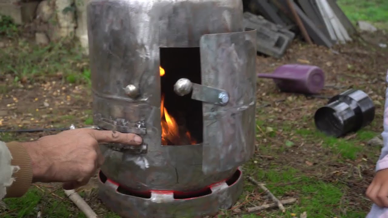 2 bouteilles de gaz 1 poêle à bois