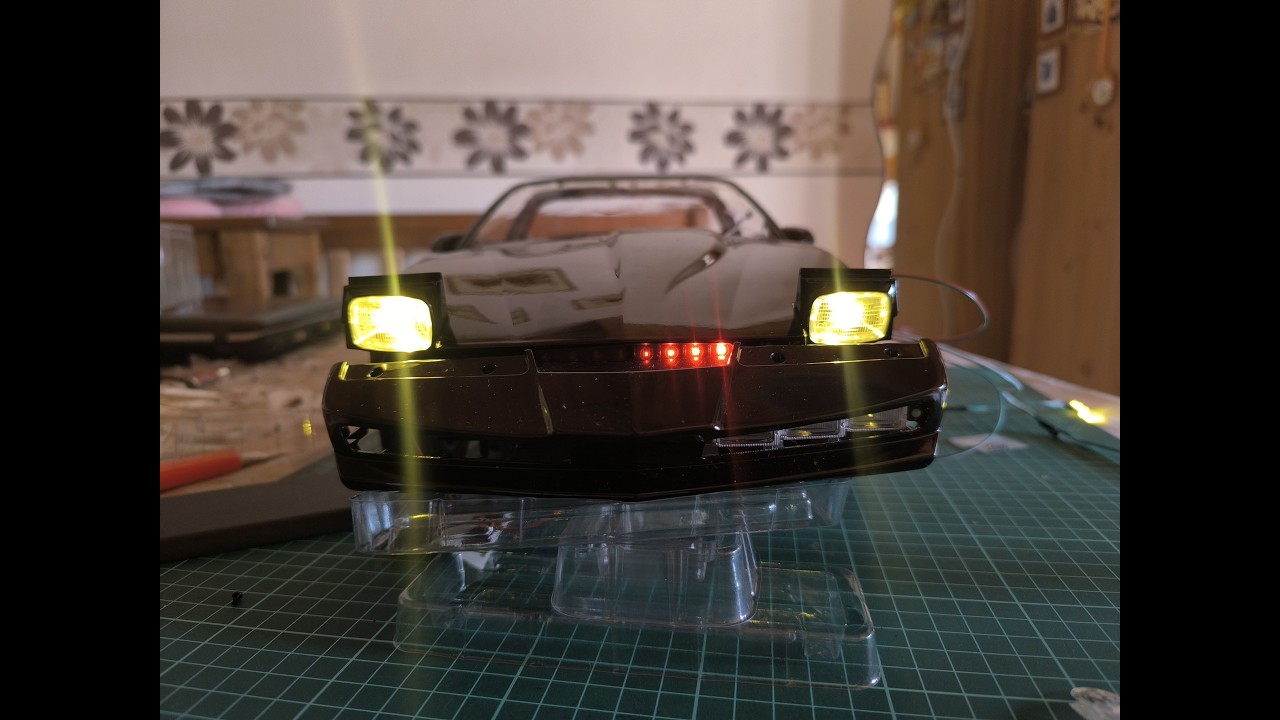 KITT- DeAgostini SK/CZ #14 - Knight Rider - stavba a časopisy - diely 68 -  80