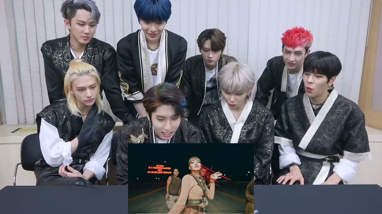 STRAY KIDS REACTİON TO LİSA MONEY