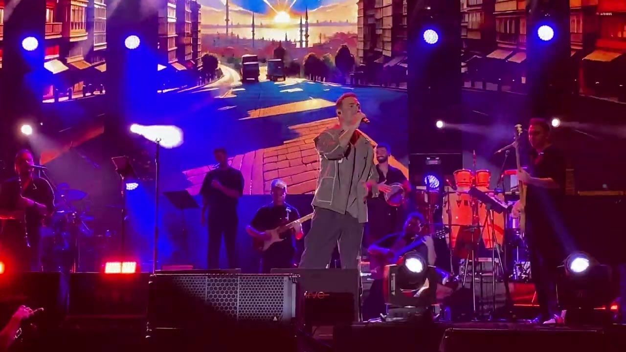 Oğuzhan Koç - Gül Ki Sevgilim | Bandırma Kuşcenneti Festivali | Canlı Performans