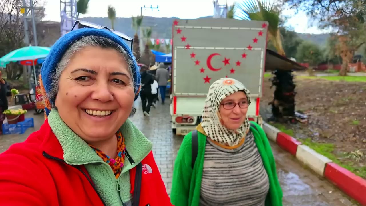 KOMŞULARIMLA YAĞMUR ÇAMUR DEMEDEN FESTİVALE...