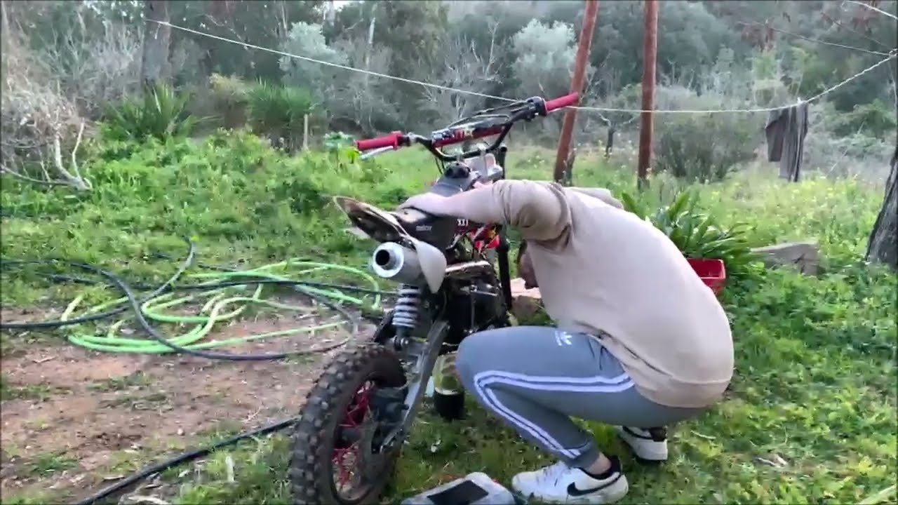 REVISIÓN Y CAMBIO DE ACEITE (+ PRUEBA) PIT BIKE 125cc 4T Malcor XZ1