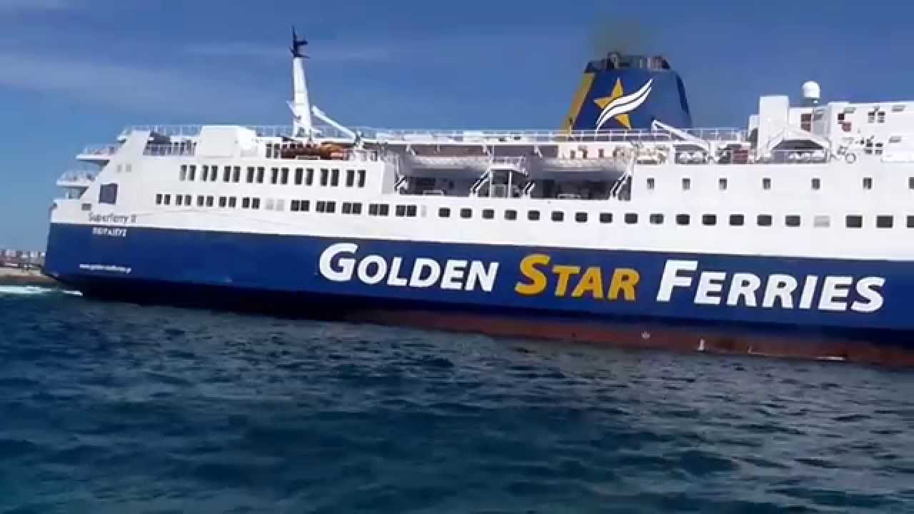 Αφιξη Superferry II στο λιμάνι χώρας Ανδρου για το Πάσχα (19/4/2014)