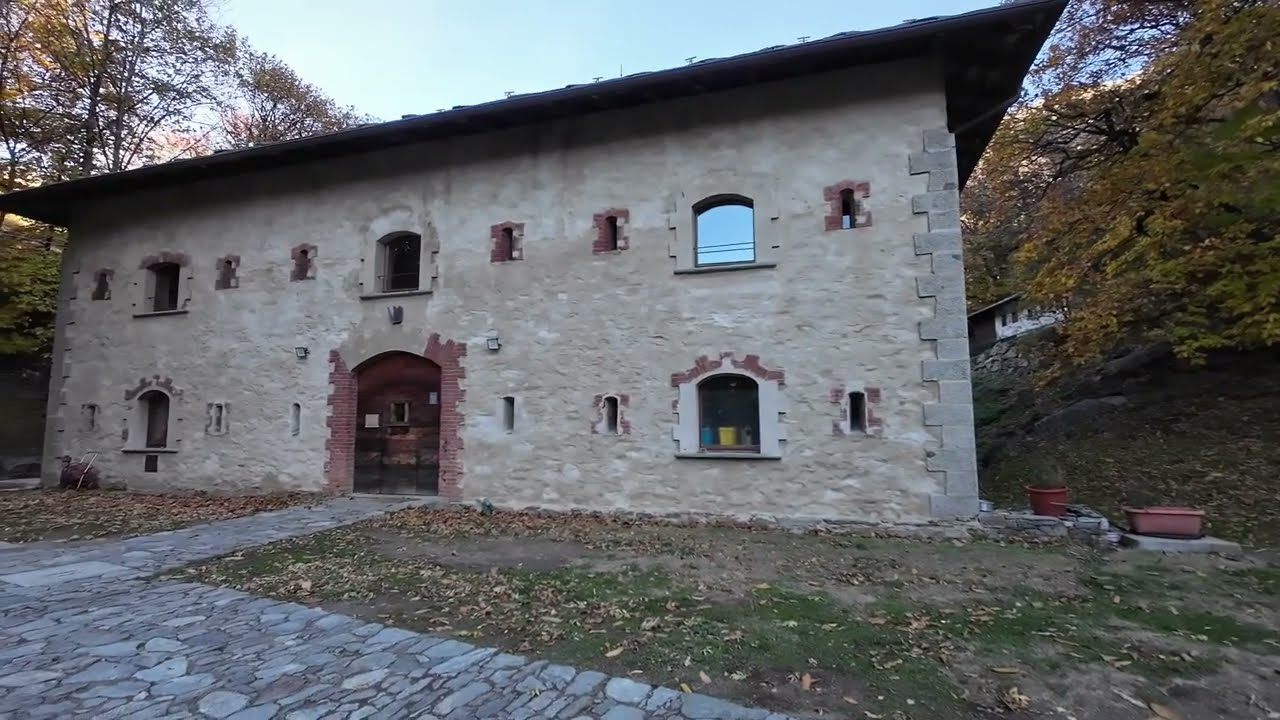 Escursione al Santuario e Forte di Machaby da Arnad