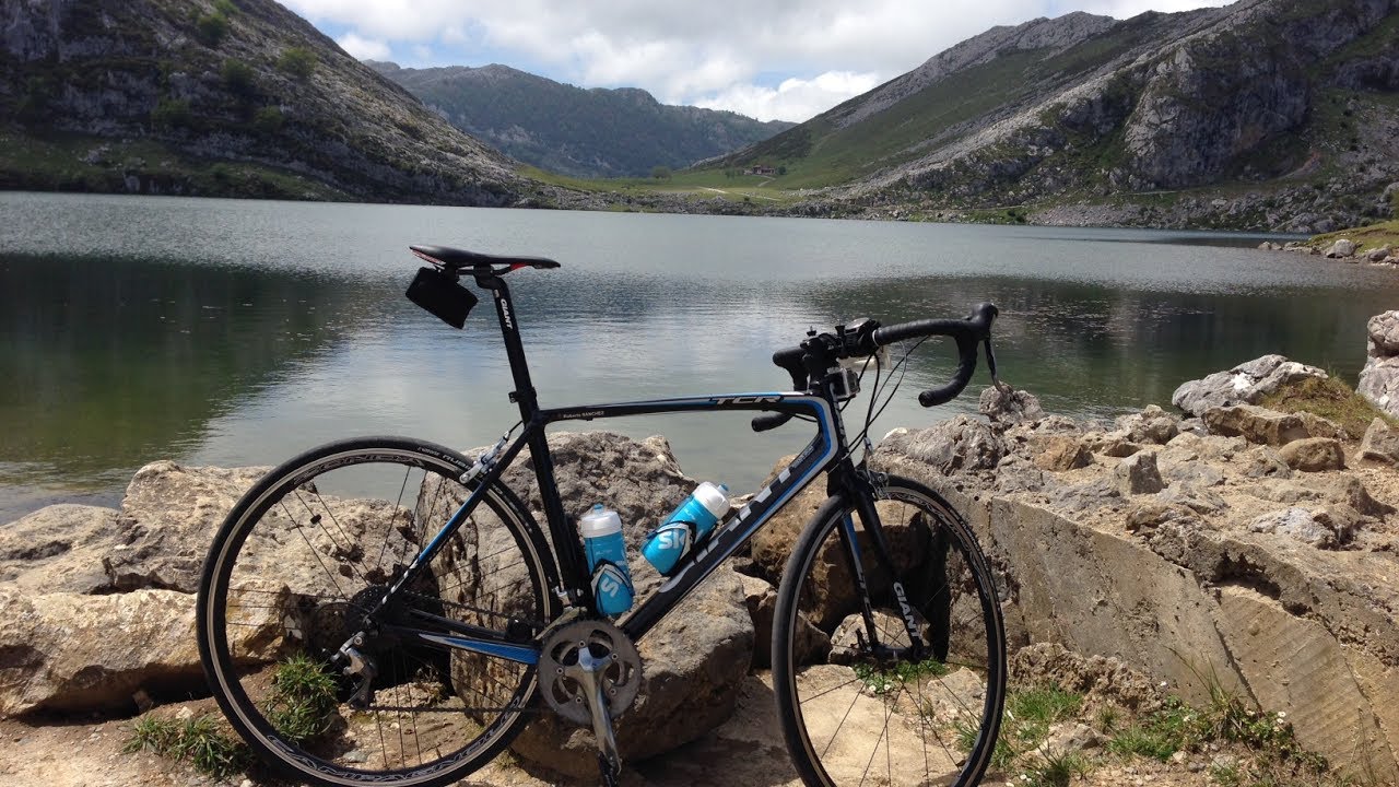 Clásica Cicloturista Lagos de Covadonga 2017. Subida a los Lagos.