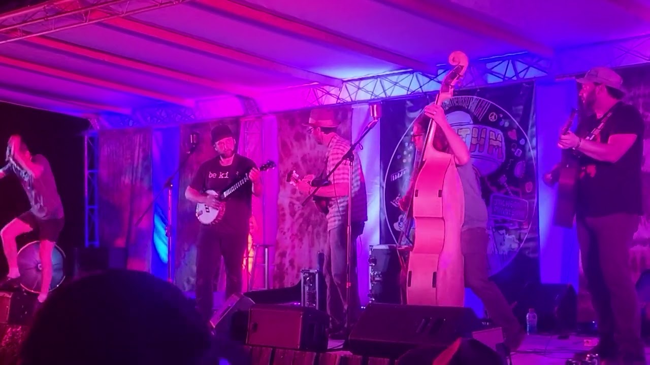 Pert Near Sandstone - The Shape I'm In (The Band cover) - Live - 7.09.22