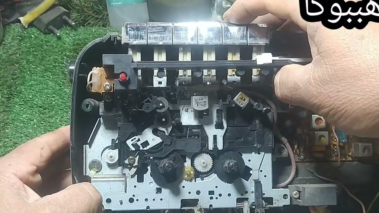 تصليح أربع  أعطال فى مسجل وراديو(عدم رجوع الهد والروندلا لأعلى وعدم فتح الباب وخروج الشريط