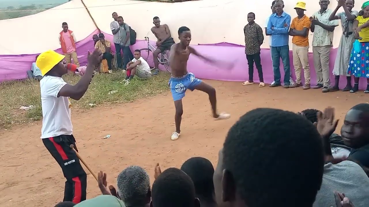 shoooo ya kibabe ya man kileo nime uwa kinoma sana ona mwenye