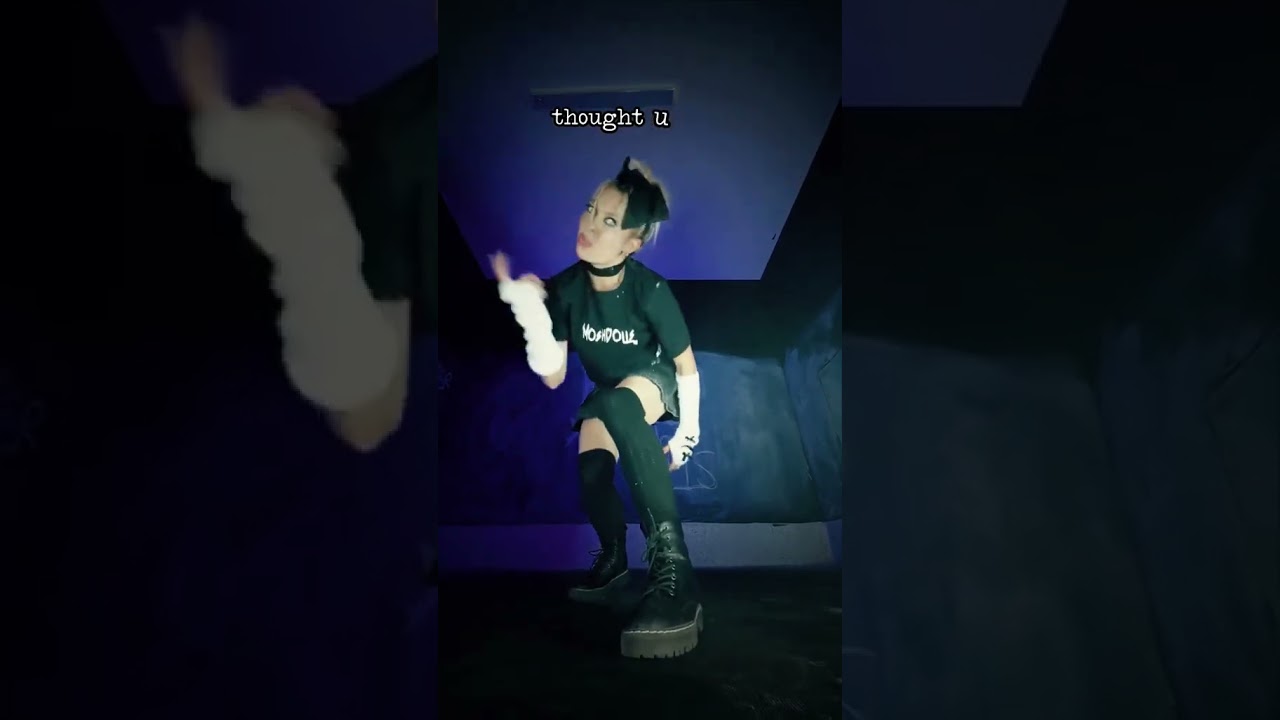 Button eyes out now 🔥🔥 