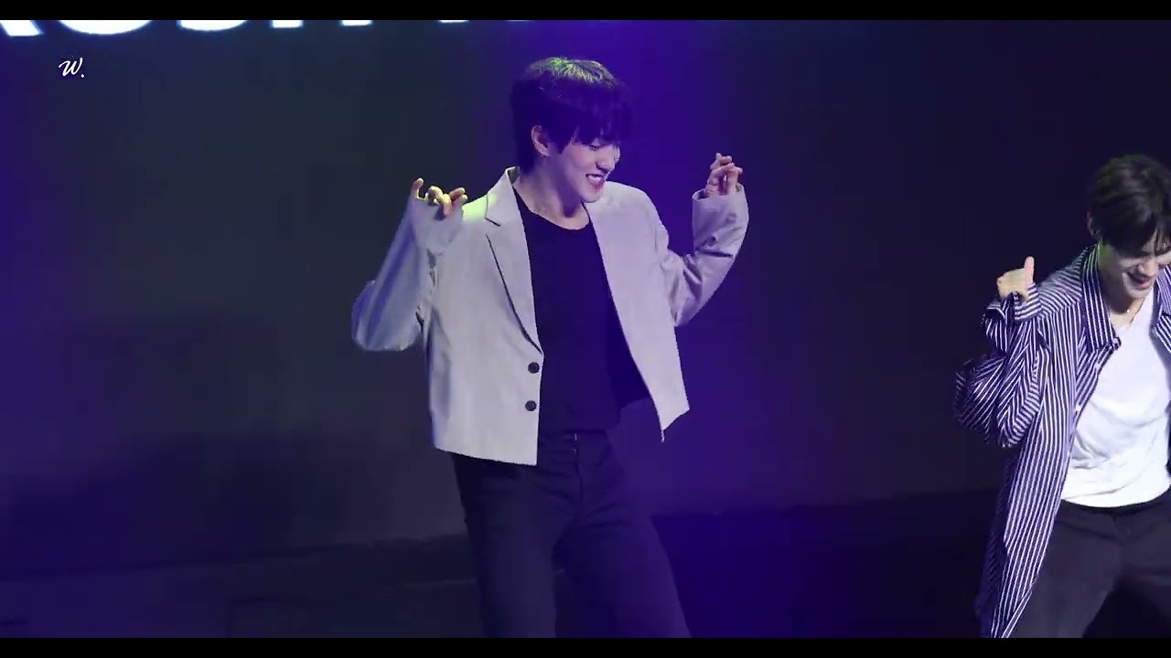 230520 윤종우 랜덤플래이댄스