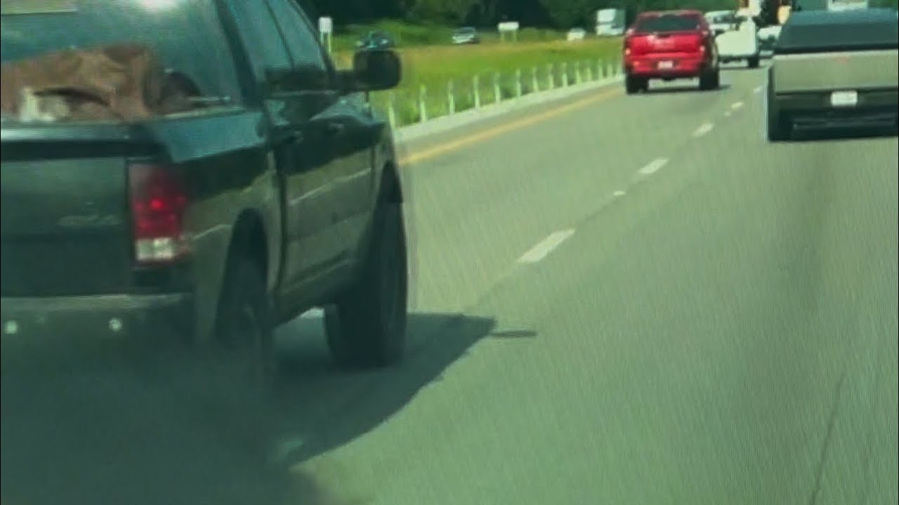 Dodge Ram rolling coal on Tesla Cybertrucks and it backfires. Instant Karma. Lesson learned