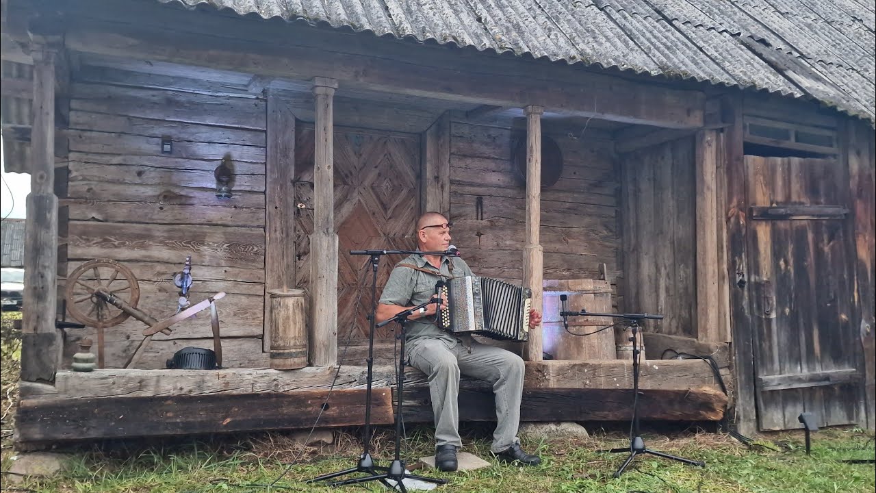 Armonikų garsai Menciškės kaime. Armonikierių šventė
