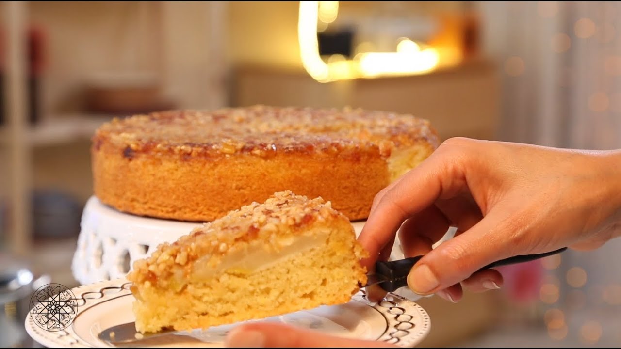 Choumicha : G&acirc;teau renvers&eacute; aux poires (VF)