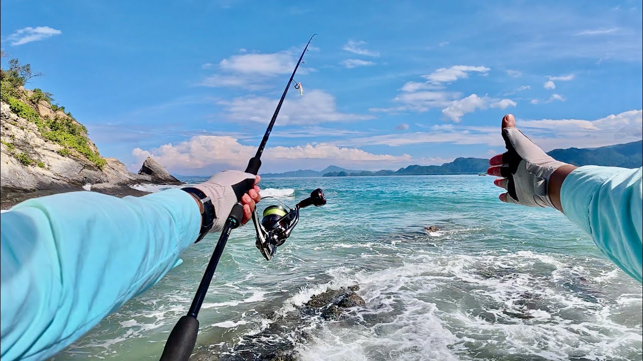 YANG PENTING YAKIN !!! MANCING CASTING NGOYOR DI PINGGIRAN KARANG DANGKAL DI HAJAR IKAN PREDATOR